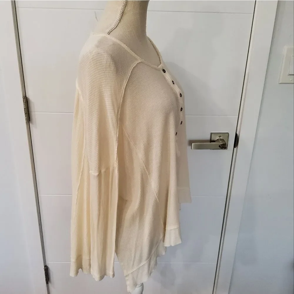 Free People Benedict Canyon Henley Ivory Top Size S-P
